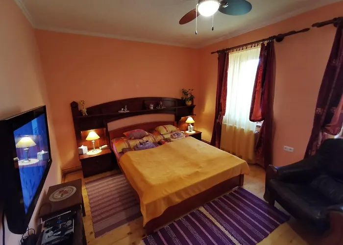 Дом отдыха Katica Vendeghaz - Ladybird Somogyvar