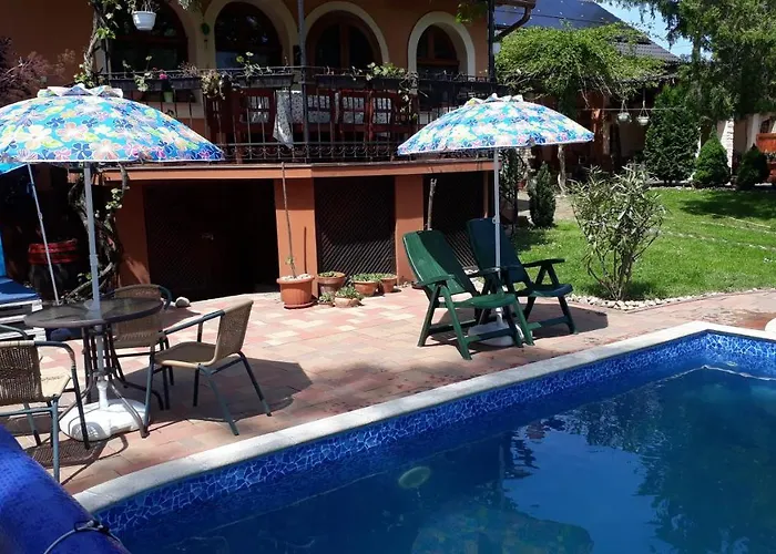 Дом отдыха Katica Vendeghaz - Ladybird *