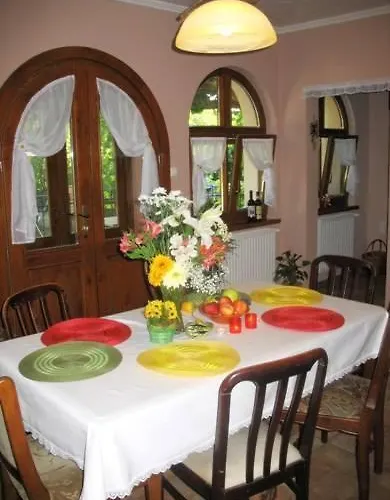 Katica Vendeghaz - Ladybird Дом отдыха Somogyvar