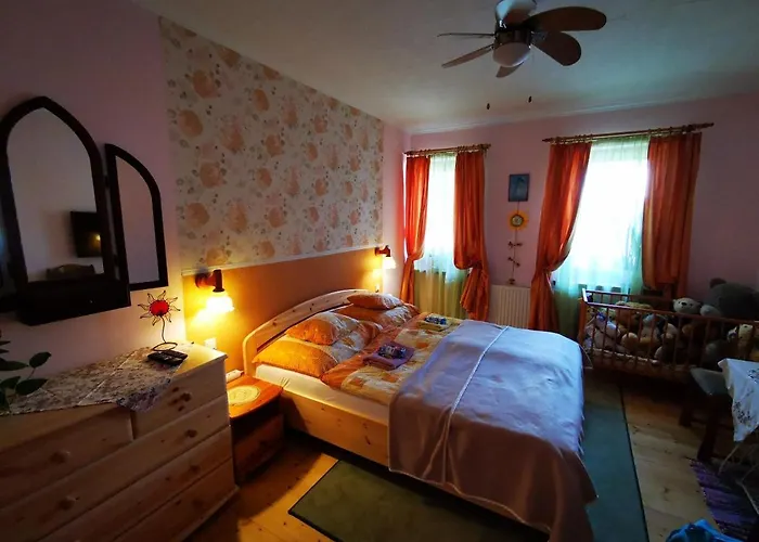 Katica Vendeghaz - Ladybird * Somogyvar