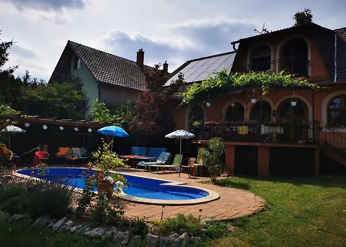 Katica Vendeghaz - Ladybird Дом отдыха Somogyvar